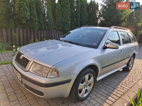 Skoda Octavia                         2002г. в рассрочку