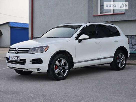 Volkswagen Touareg
                         2012г. в рассрочку