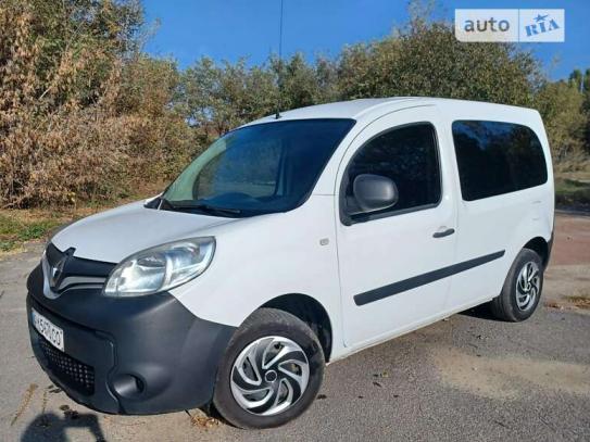 Renault Kangoo 2015р. у розстрочку