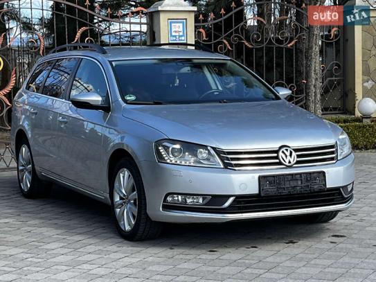 Volkswagen Passat 2011г. в рассрочку