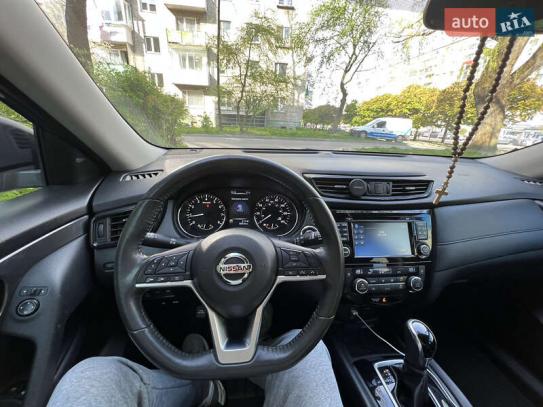 Nissan Rogue 2017г. в рассрочку