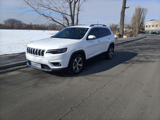 Jeep Cherokee
                        2020г. в рассрочку