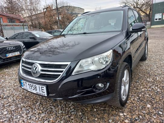 Volkswagen Tiguan
                          2008г. в рассрочку