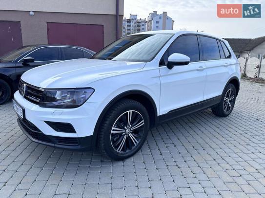 Volkswagen Tiguan 2016г. в рассрочку