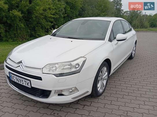 Citroen C5                              2012г. в рассрочку