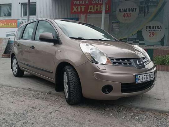 Nissan Note 2008р. у розстрочку