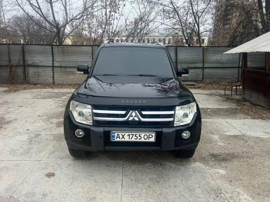 Mitsubishi Pajero 2007г. в рассрочку