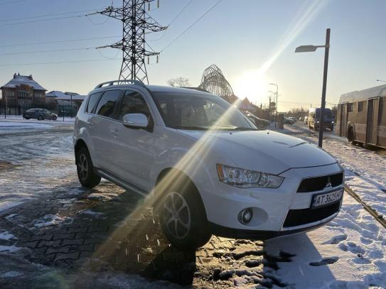 Mitsubishi Outlander 2010р. у розстрочку