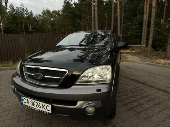 Kia Sorento                         2004г. в рассрочку