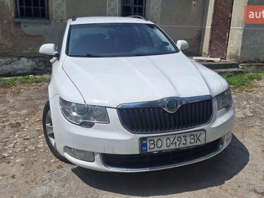 Skoda Superb
                          2012г. в рассрочку