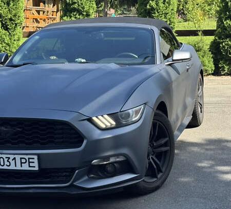 Ford Mustang                         2015г. в рассрочку
