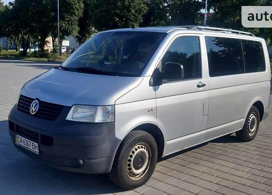 Volkswagen Transporter 2008г. в рассрочку