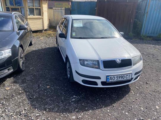 Skoda Fabia
                           2007г. в рассрочку