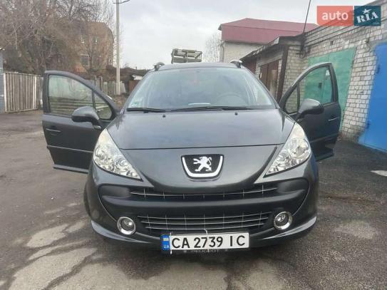 Peugeot 207
                             2008г. в рассрочку