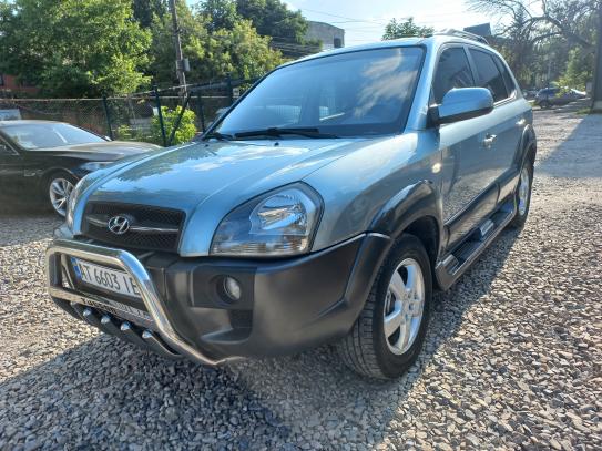 Hyundai Tucson                          2008г. в рассрочку