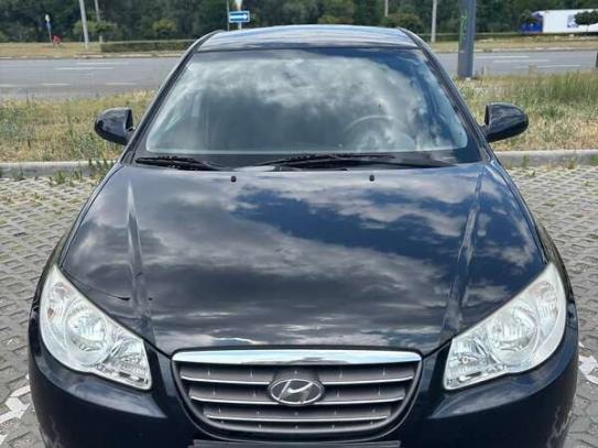 Hyundai Elantra                         2008г. в рассрочку