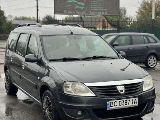 Dacia Logan mcv 2009р. у розстрочку