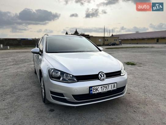 Volkswagen Golf
                            2016г. в рассрочку