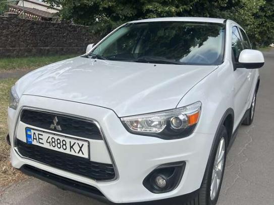 Mitsubishi Outlander sport                 2013г. в рассрочку