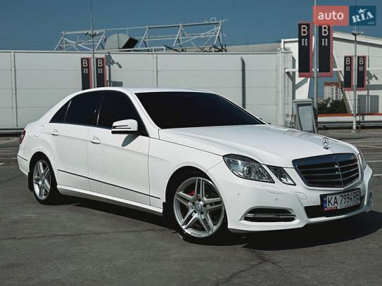 Mercedes-benz E-class
                         2012г. в рассрочку