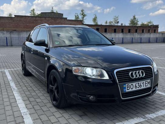 Audi A4 2006р. у розстрочку