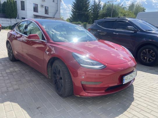 Tesla Model 3
                         2019г. в рассрочку