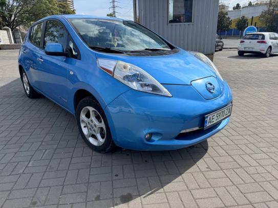 Nissan Leaf 2011г. в рассрочку