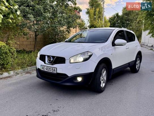 Nissan Qashqai                         2011г. в рассрочку