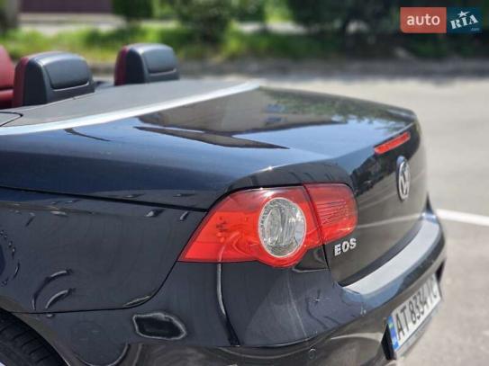 Volkswagen Eos
                             2008г. в рассрочку