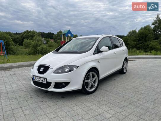 Seat Altea xl                        2008г. в рассрочку