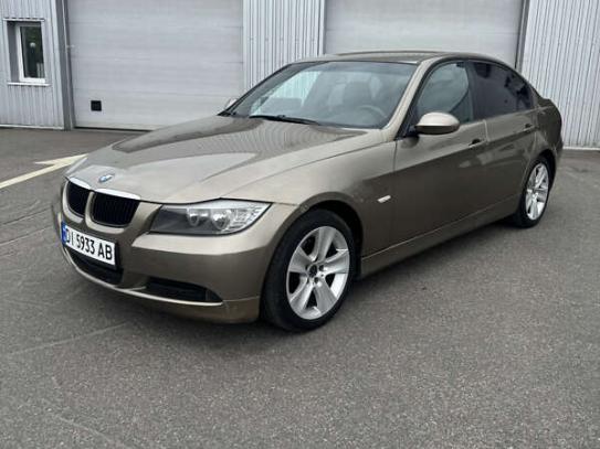 Bmw 318i                            2005г. в рассрочку