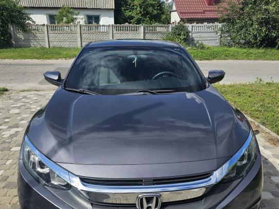 Honda Civic                           2016г. в рассрочку
