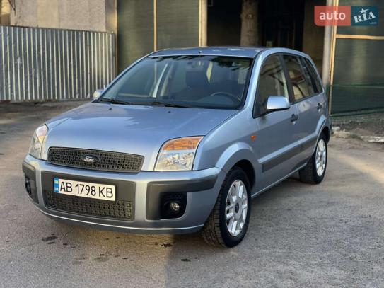 Ford Fusion                          2008г. в рассрочку