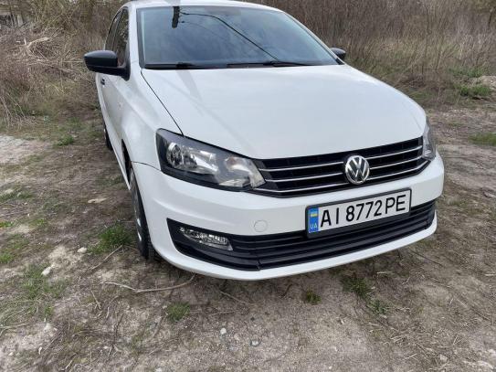 Volkswagen Polo                            2019г. в рассрочку