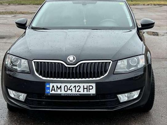 Skoda Octavia                         2015г. в рассрочку
