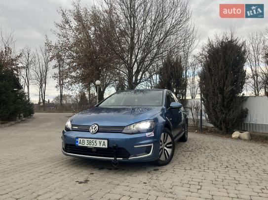 Volkswagen E-golf
                          2014г. в рассрочку