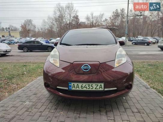 Nissan Leaf 2017р. у розстрочку