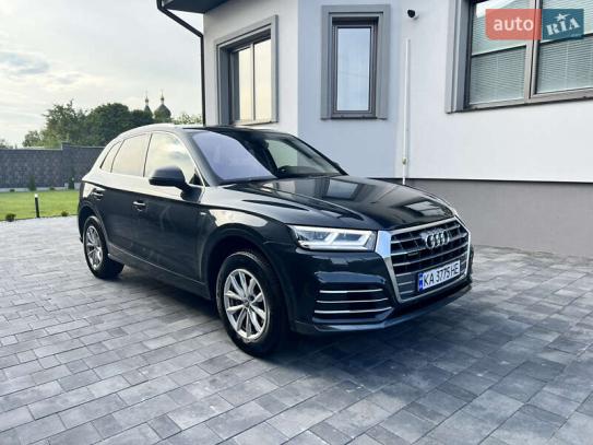 Audi Q5
                              2017г. в рассрочку