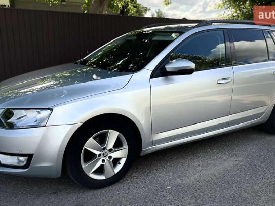 Skoda Octavia 2014р. у розстрочку