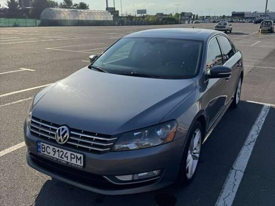 Volkswagen Passat                          2012г. в рассрочку
