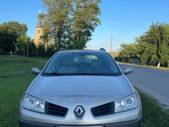 Renault Megane                          2006г. в рассрочку