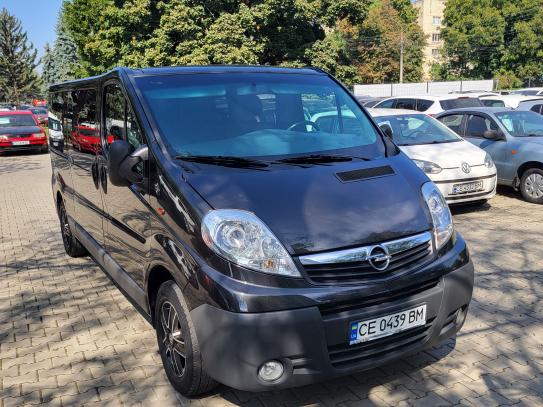 Opel Vivaro 2013г. в рассрочку