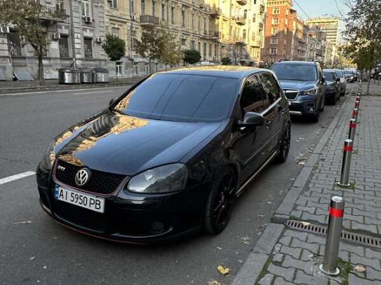 Volkswagen Golf 2008г. в рассрочку