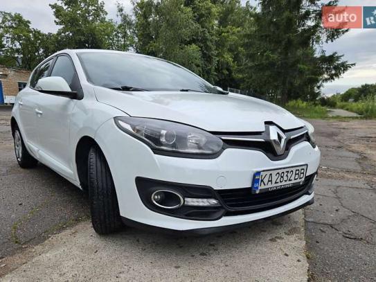 Renault Megane                          2015г. в рассрочку