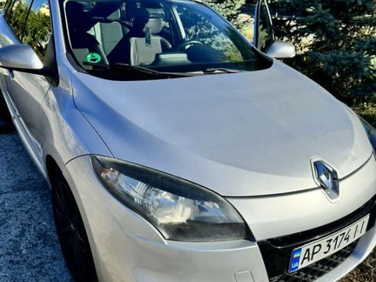 Renault Megane 2012г. в рассрочку