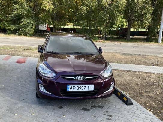 Hyundai Accent 2011р. у розстрочку