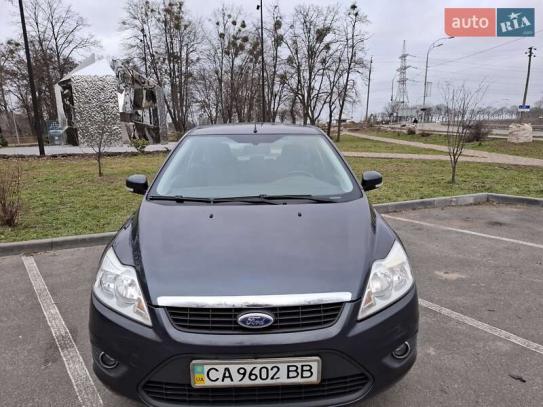 Ford Focus
                           2010г. в рассрочку