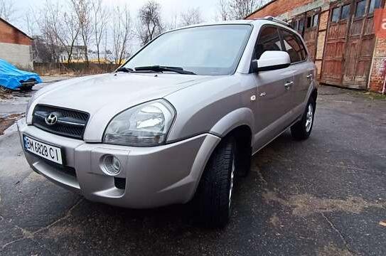 Hyundai Tucson 2005г. в рассрочку