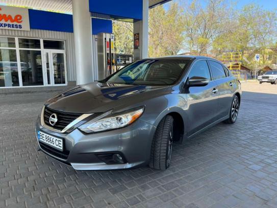 Nissan Altima                          2018г. в рассрочку