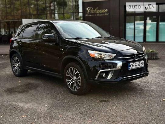 Mitsubishi Outlander sport 2017р. у розстрочку